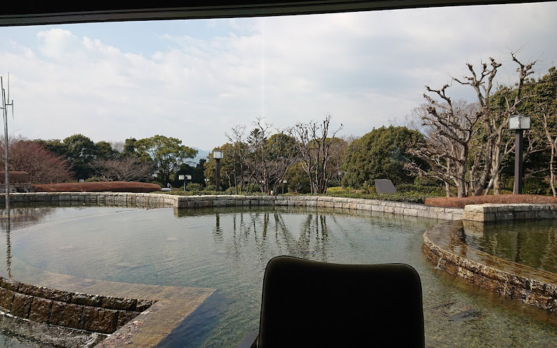 静岡県立美術館