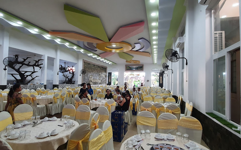 Nhà Hàng Hoàng Phương Anh