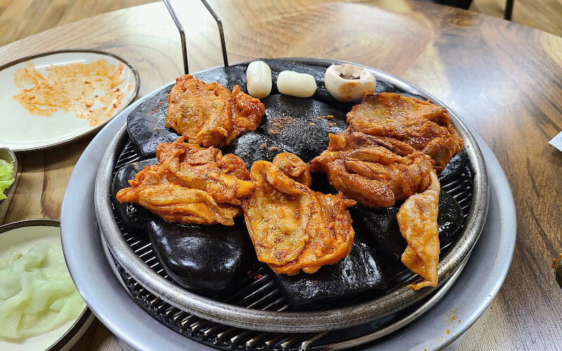 조약돌숯불닭갈비