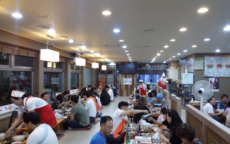 맛나감자탕 부산지사