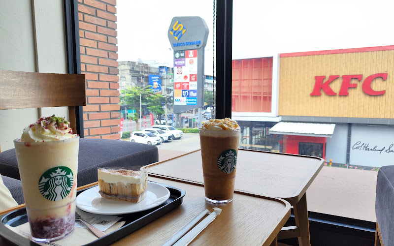Starbucks @Susco square