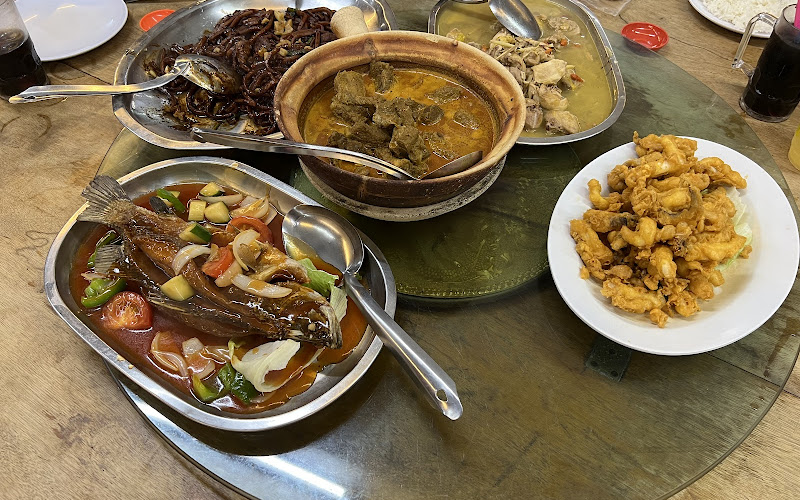 Happy Family Seafood Restaurant