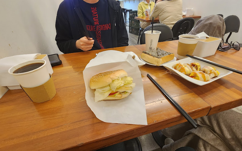 No13 Breakfast Restaurant