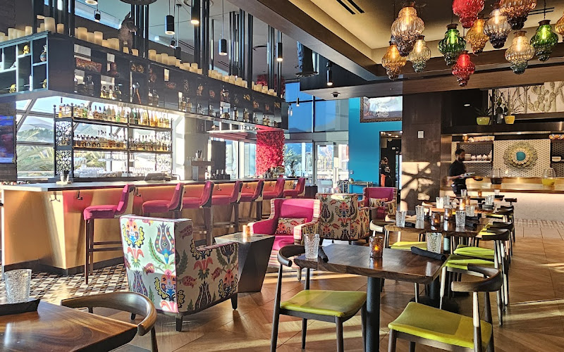 Suerte Cantina