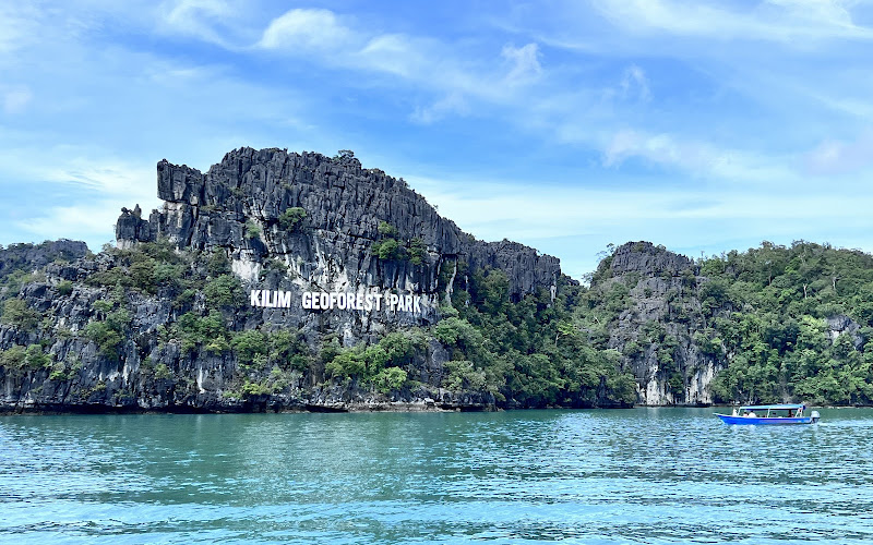 Dataran Tanjung Rhu (Medan Niaga Tanjung Rhu)