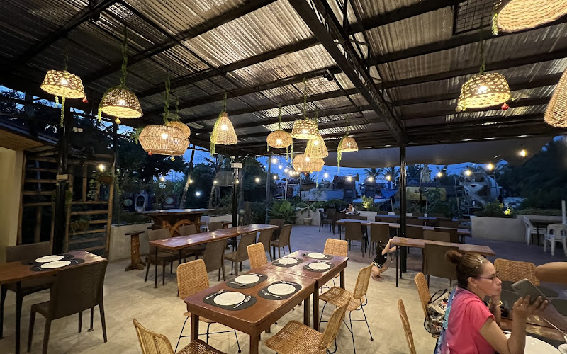Taytayan Pinoy Restaurant
