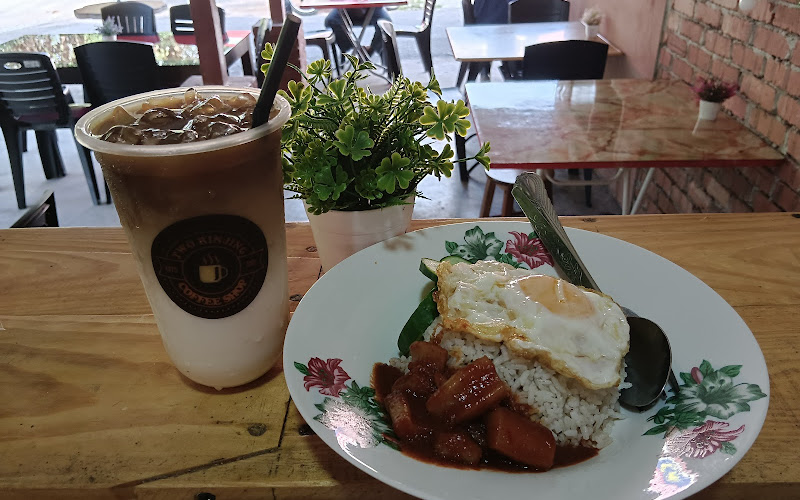 Two Rinjing Coffee Shop