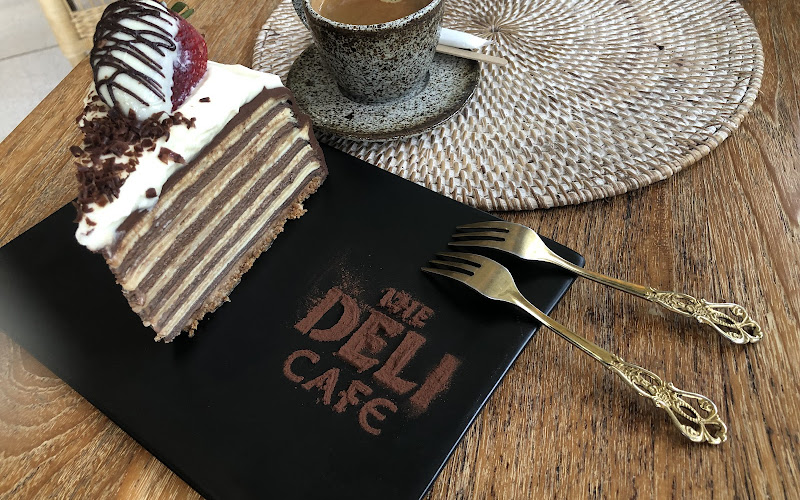 Deli Café