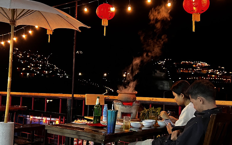 ร้านก๋วยเตี๋ยวป้านวย