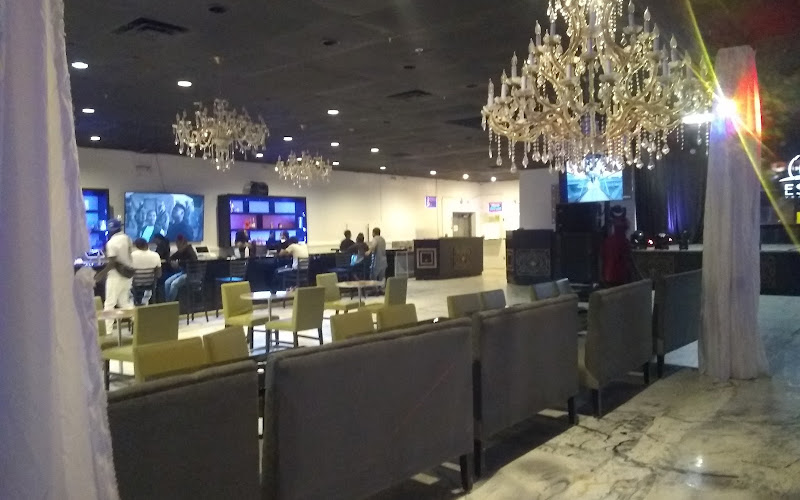 Essence Restaurant & Lounge