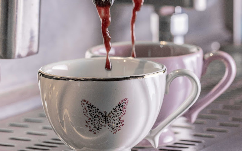 Stephanie Medeiros | Café • Doceria