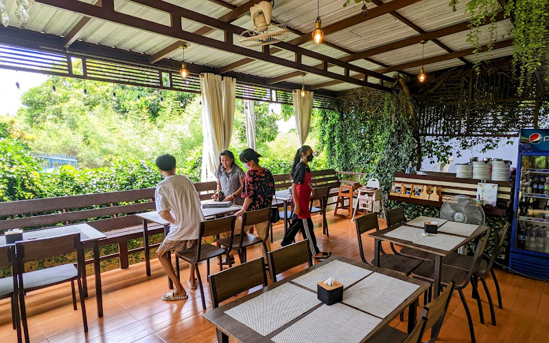 ปักหมุด (ร้านอาหารปักหมุด)