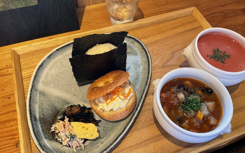 カフェ帰去来