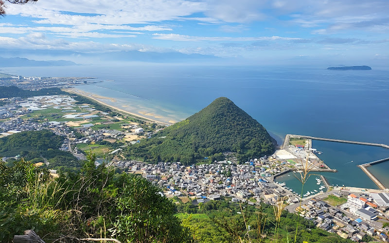 鼻ご岩