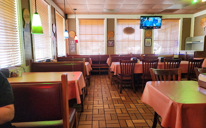 Luigi's Pizza & Gyros