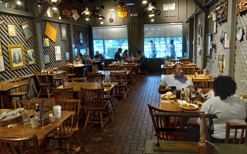 Cracker Barrel Old Country Store