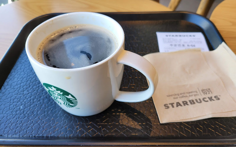 スターバックス・コーヒー 龍仁麻坪DT店