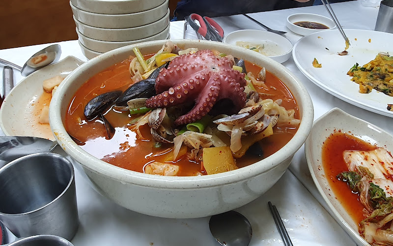대박회칼국수