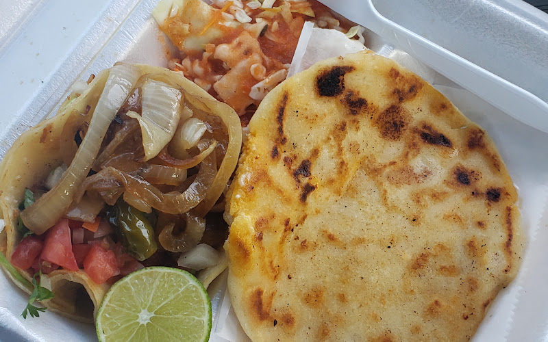 La Salvadorena
