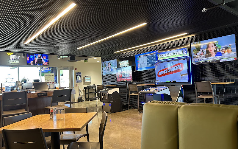 BigShots Golf Springfield