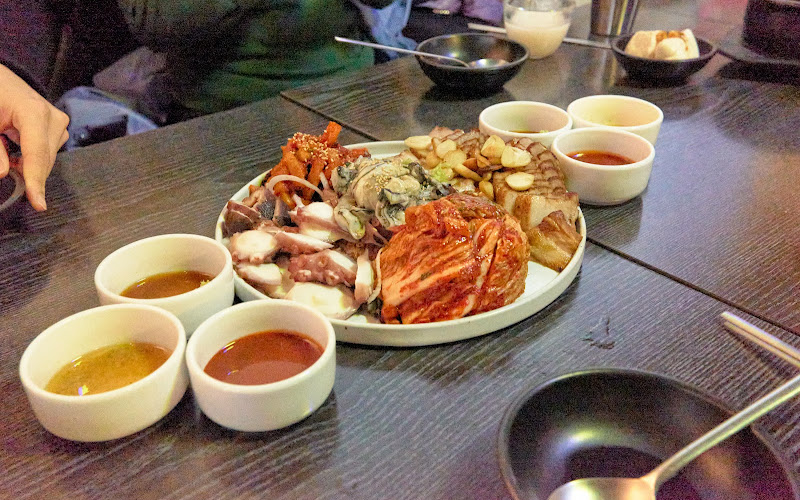 미러볼 밥술상
