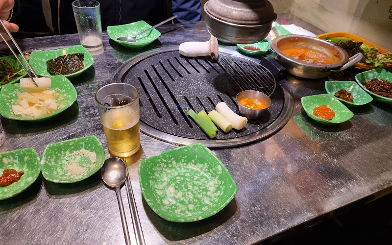 오늘도연탄구이