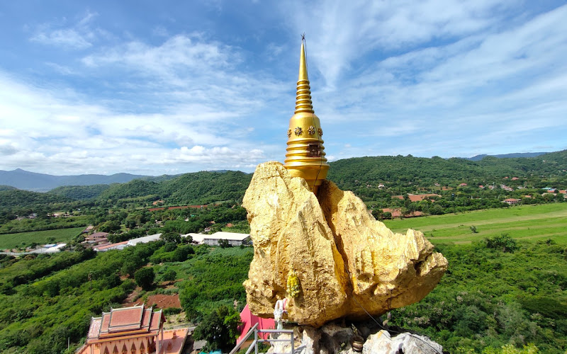Wat Thewarup Songtham