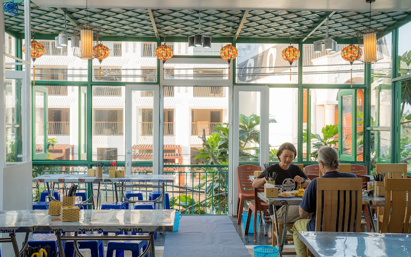 Restaurant JAN ( Local food )