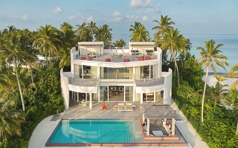 Jumeirah Olhahali Island