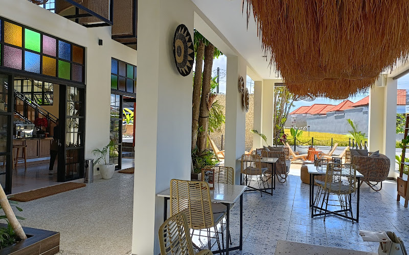 De Maison Bali Restaurant & Bar