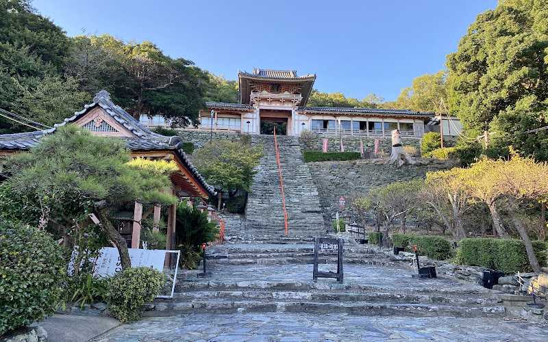 Wakaura Tenman-gu Shrine