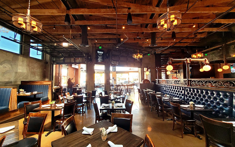 Bosscat Kitchen & Libations