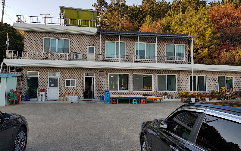 원조굴구이횟집