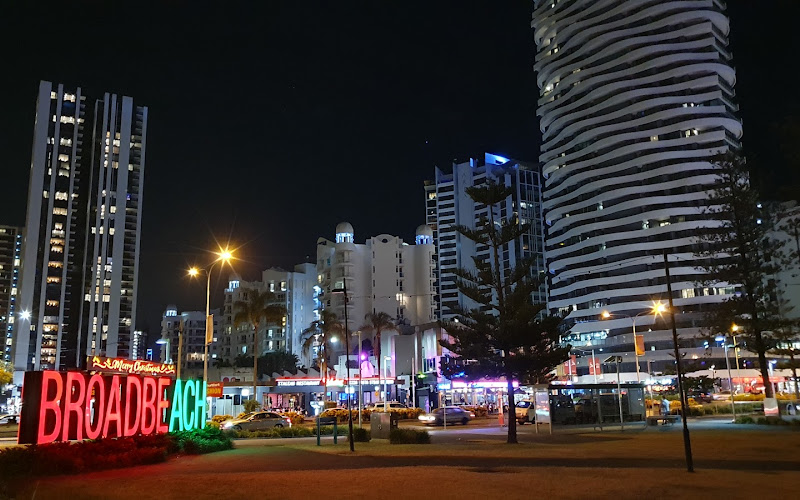 Broadbeach Sign