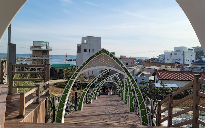 オシリア海岸散策路