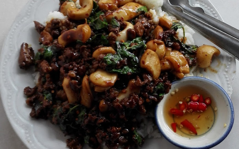 ร้านอาหาร ลุงทอง ครองครุ 034816432