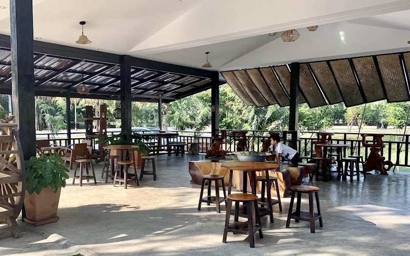 ครัวสุโข สนามบินสุโขทัย