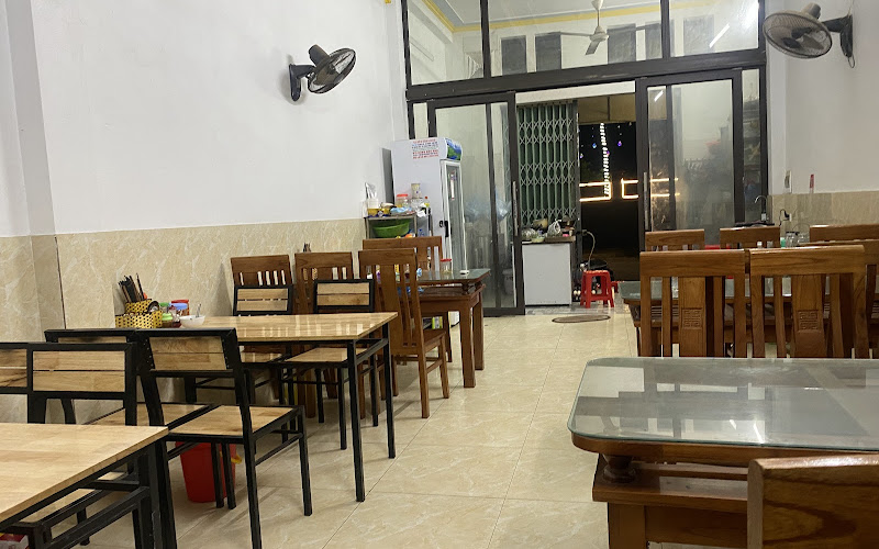 Quán ăn Toàn Lương