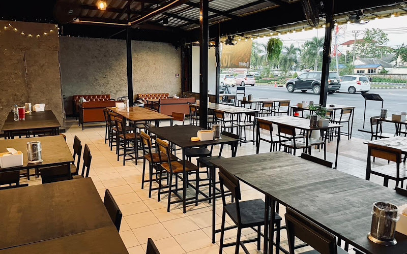 Uptown Skewer n' Grill