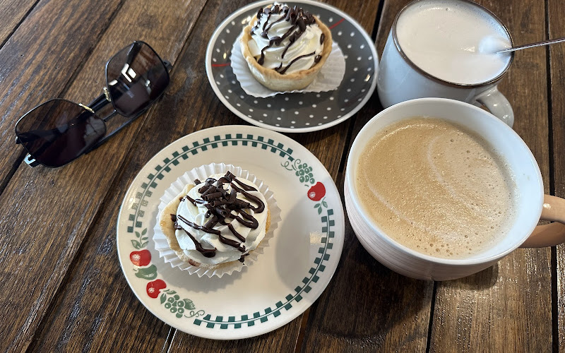 The Pie Guys Bakery & Cafe