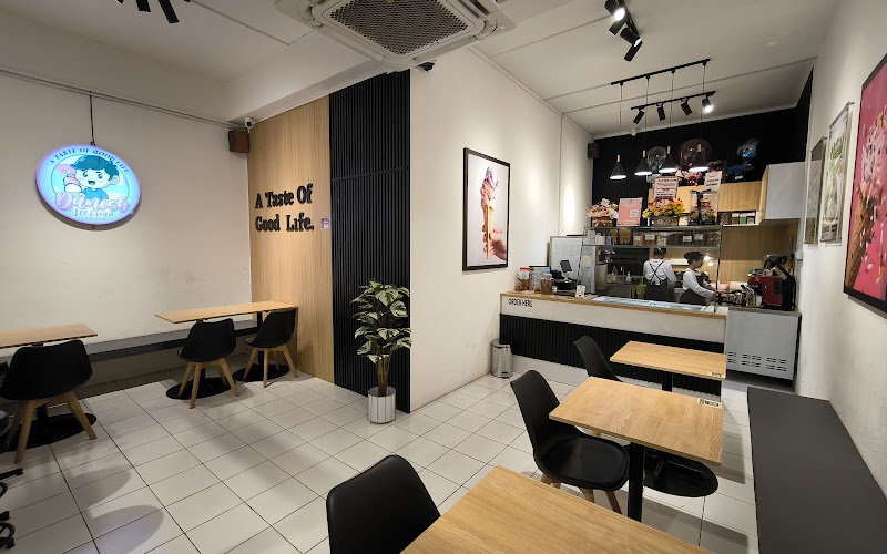 Danish Ice Cream Cafe