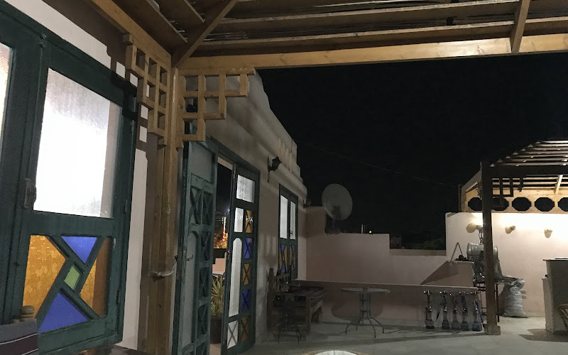 مقهي الواحة