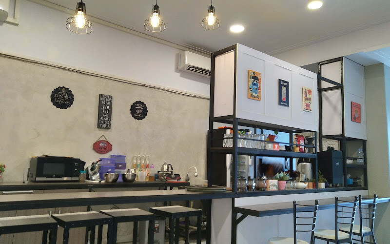 WATER PEPPER Coffee and Eatery