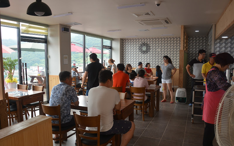 해마루팬션 &식당