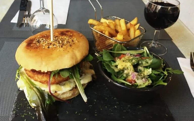 Le petit Café de France