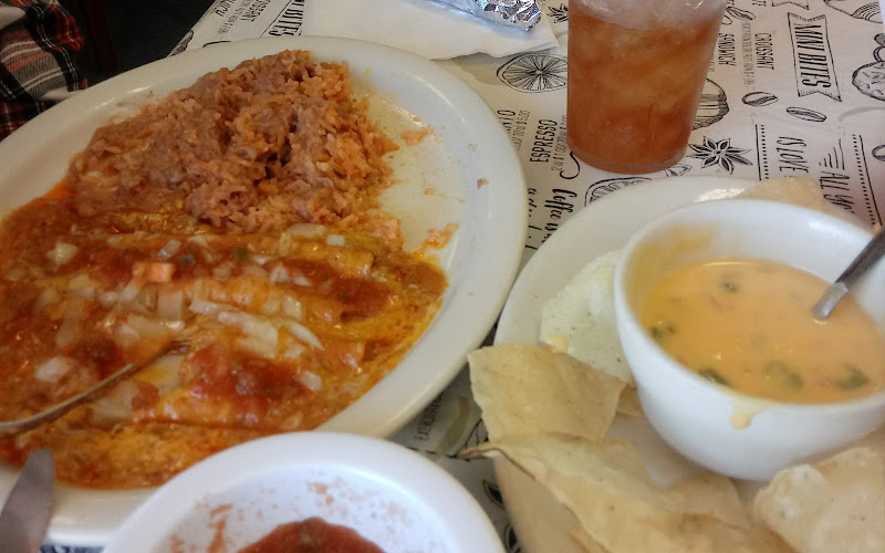LAS COMADRES RESTAURANT