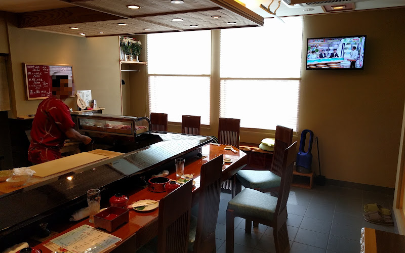 Sushi Takashima