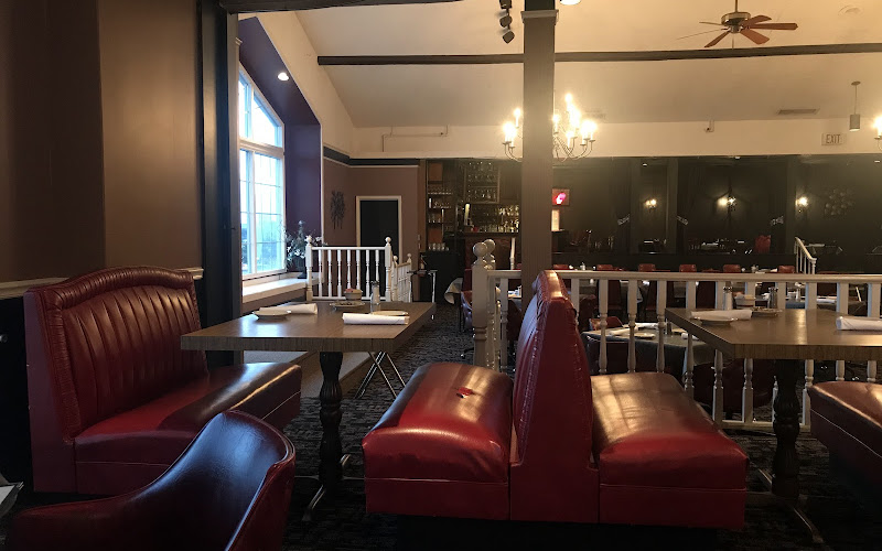 Nick's Restaurant & Lounge