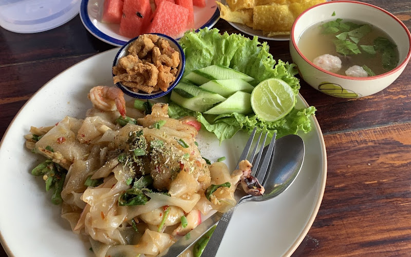 ร้าน อร่อยเล็กๆ