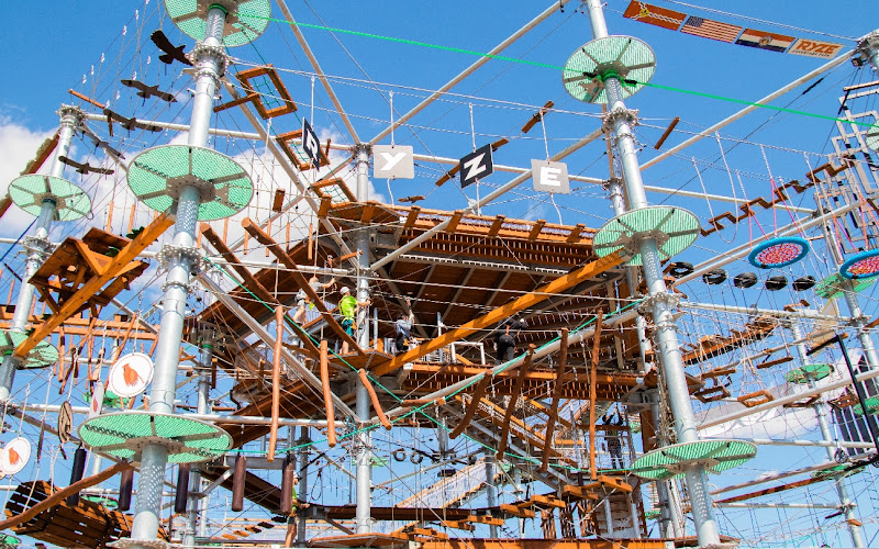 Ryze Adventure Park - St Louis Ropes Course, Zipline, & Mini Golf